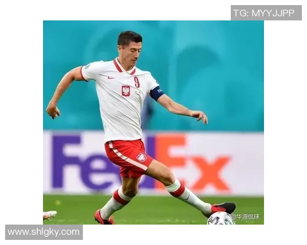 波兰足球历史十大传奇球星盘点及其辉煌成就回顾